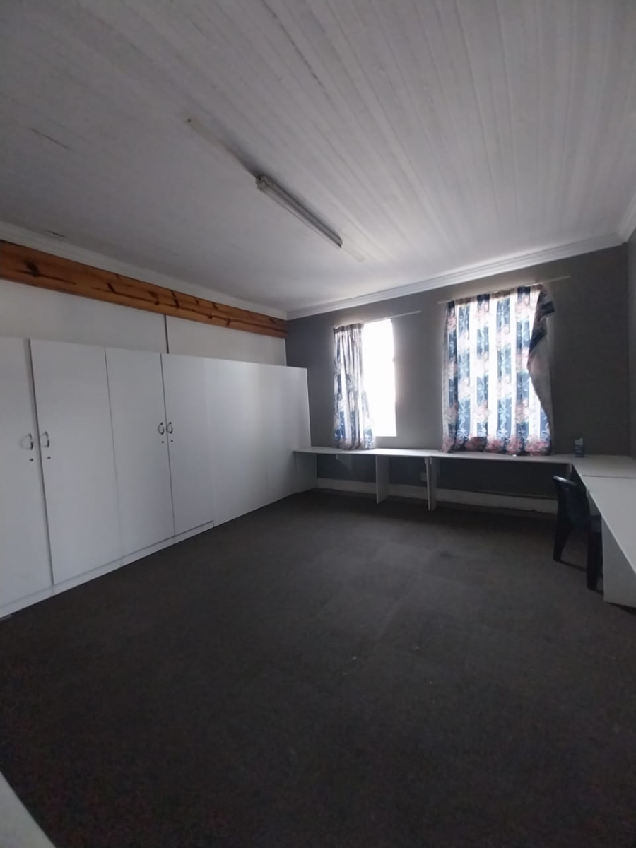  Bedroom Property for Sale in Southernwood Eastern Cape